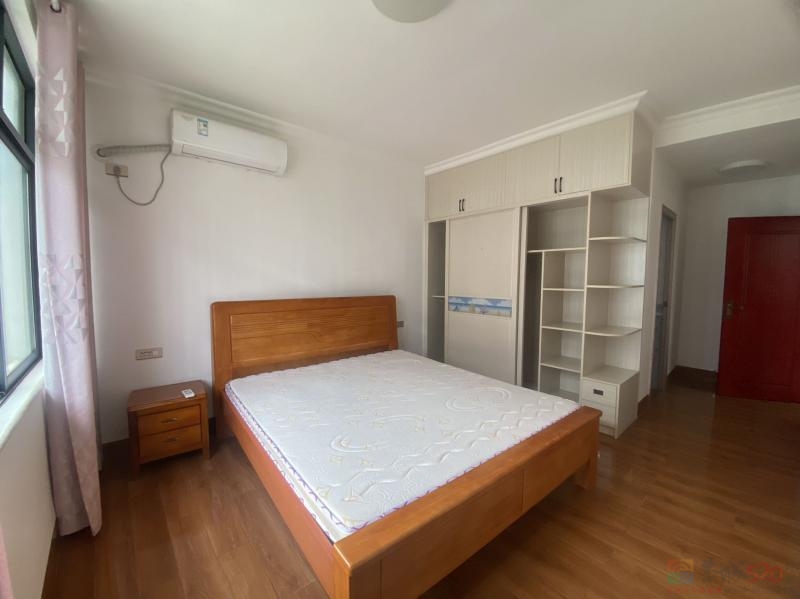 恭城天和超市旁边，文武大厦电梯新房出租，四房两厅两卫！有床有沙发热水器 ...99 / 作者:A线材批发2D32B / 帖子ID:321047