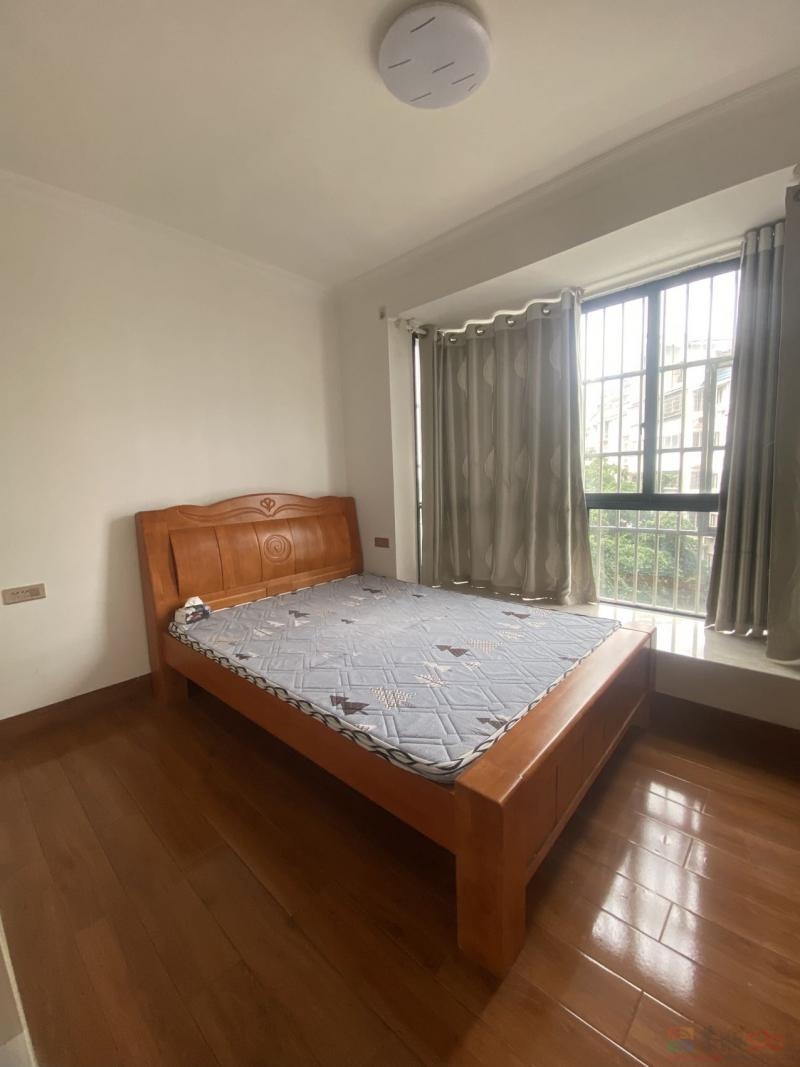 恭城天和超市旁边，文武大厦电梯新房出租，四房两厅两卫！有床有沙发热水器 ...90 / 作者:A线材批发2D32B / 帖子ID:321047