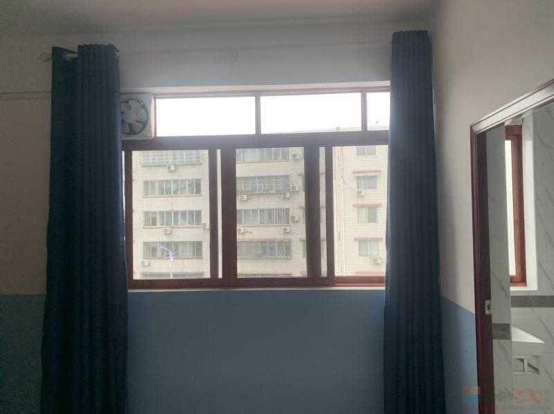 县医院附近，单间配套，领包入住914 / 作者:酒是穿肠毒药 / 帖子ID:321096