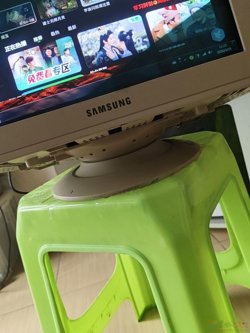 出一台老式经典的3星显示器VGA接口功能正常喜欢合适怀旧收藏老古董200块带 ...32 / 作者:加载中...44 / 帖子ID:321256