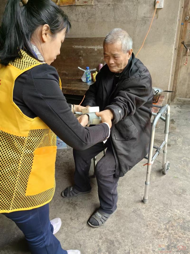 栗木，西岭，诚聘助残社工各一名，男女不限，年龄不限，需要当地人，全职兼 ...463 / 作者:社工 / 帖子ID:321261