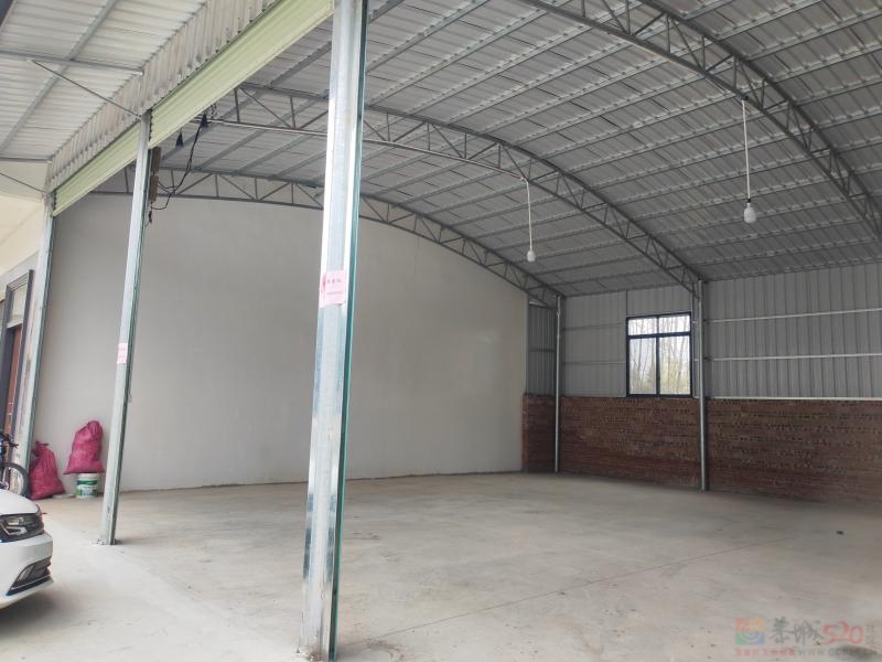 仓库出租，位置在茶北路延长线往黄家圳方向50米，交通便利，货车可进。面积 ...83 / 作者:八月未央 / 帖子ID:321225