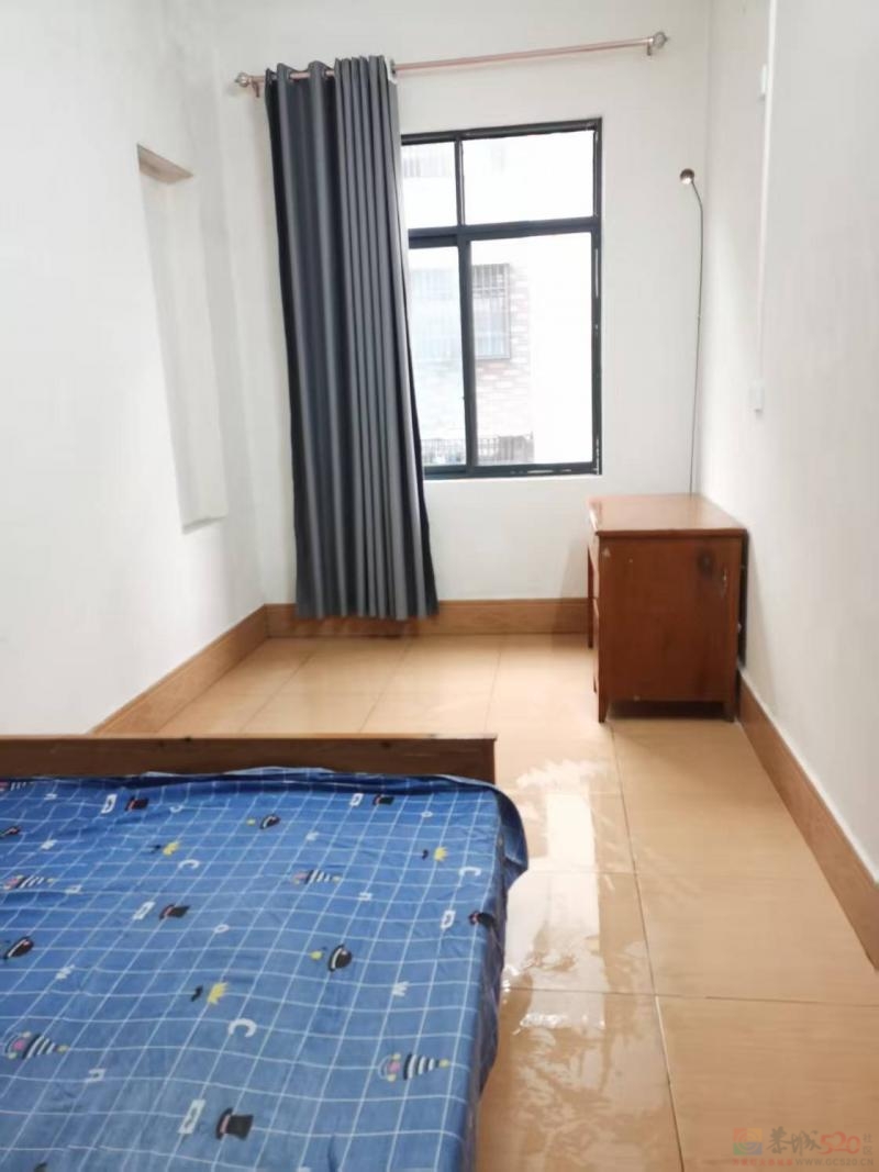 城中西路政务中心附近，两房一厅出租，靠近天河超市，交通便利。联系方式王 ...249 / 作者:唐亦风 / 帖子ID:321263