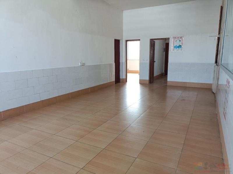 菜市旁老国税局院内，三房一厅一厨两卫出租，停车方便。 ...901 / 作者:南极温泉70 / 帖子ID:321286