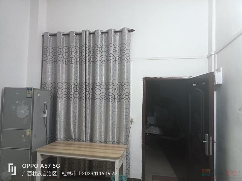 有房子出租1楼。单房带卫生间、电热水器、有衣柜、有空调，有冰箱，床铺、  ...796 / 作者:18290071D9lN / 帖子ID:321318