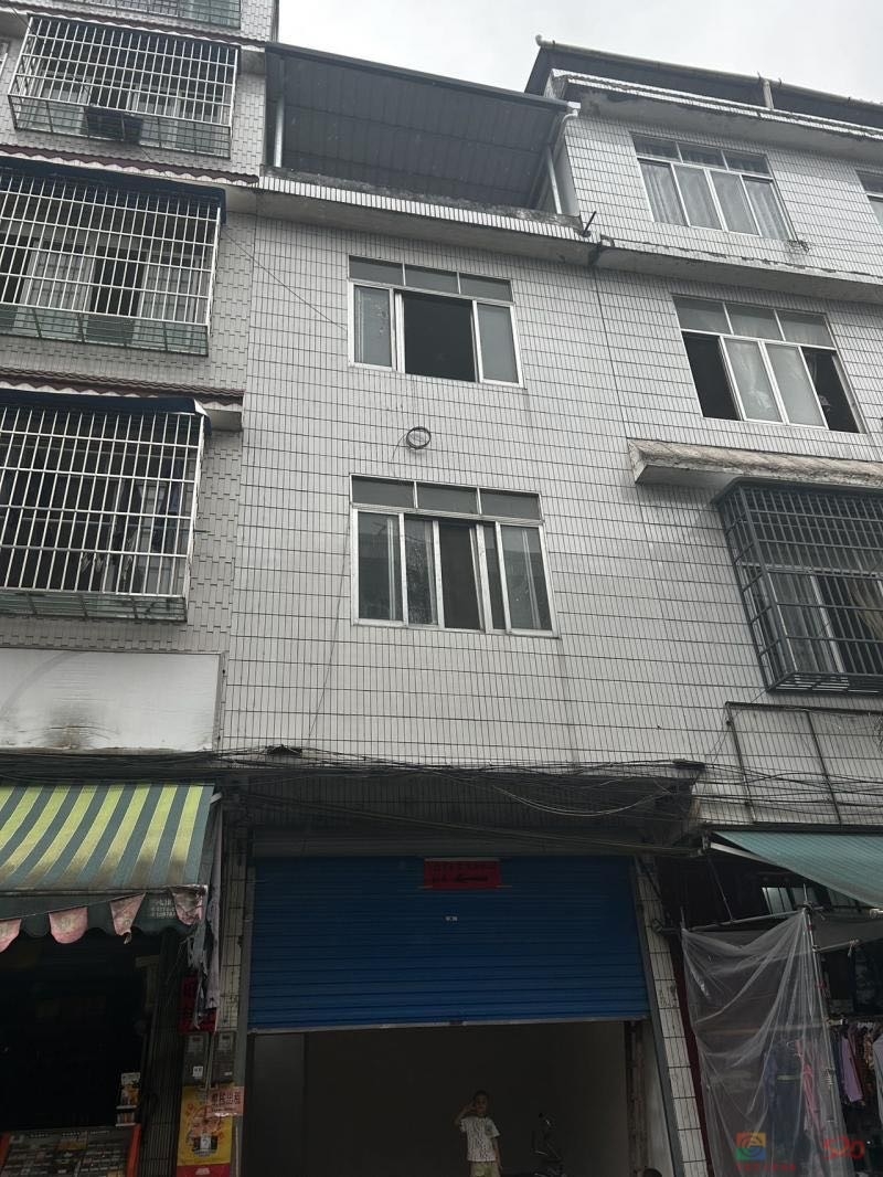 位于县医院往菜市方向300米，杏花村酒坊隔壁，整栋出租，有意者请联系 ...100 / 作者:Meng萌仔 / 帖子ID:321363