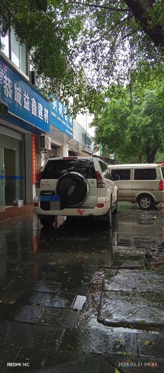 城中西路公路局旺铺出租
位于县妇幼保健院旁，公路局旺铺出租，共三层100平 ...293 / 作者:溪水琴声 / 帖子ID:321429